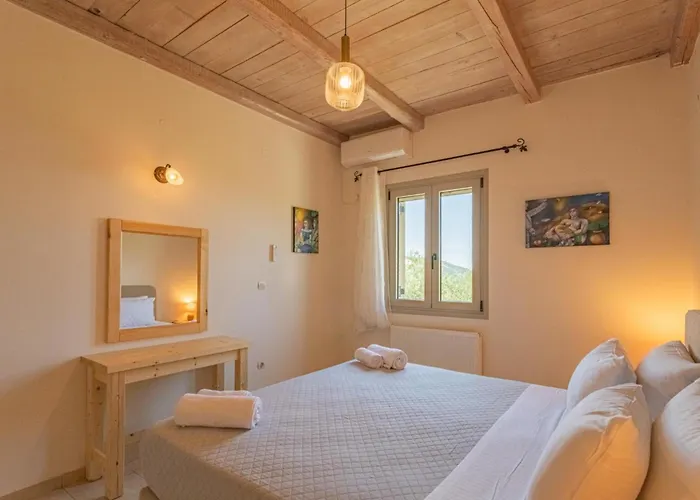 Dafne By Vintage Travel